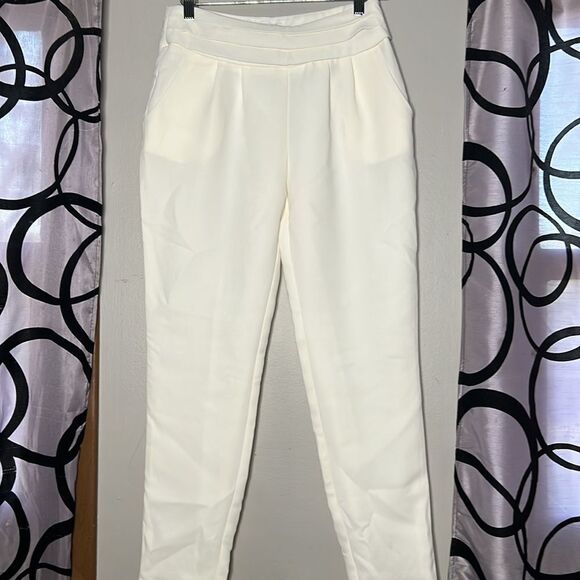 Forever 21 essentials ivory dress pants, size 6 - Picture 3 of 10